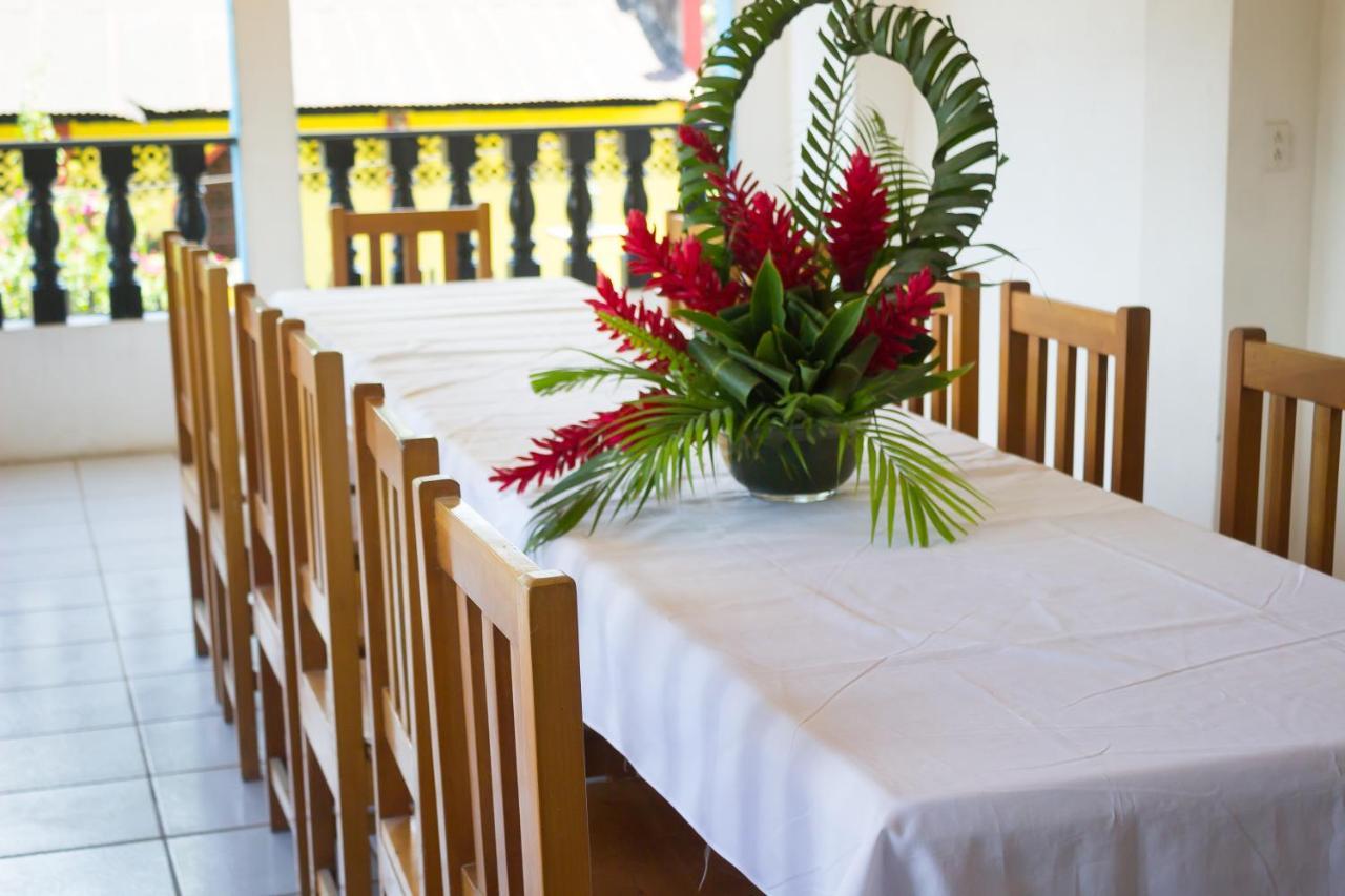 Hotel Rabin Itzam Lanquín Екстериор снимка
